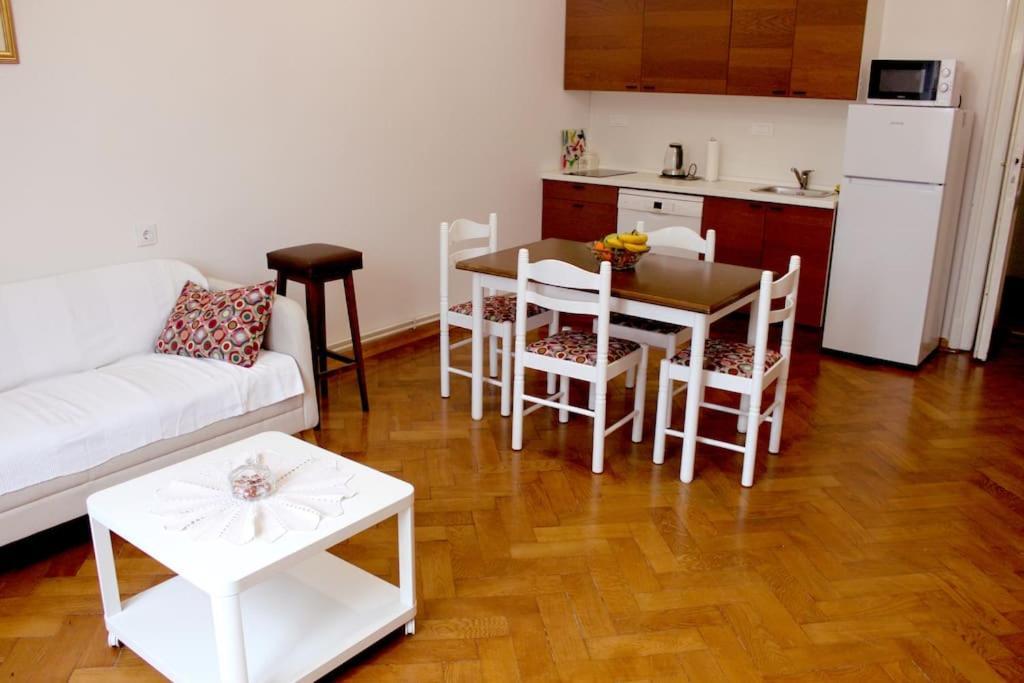 Apartman Mario Zagabria Esterno foto